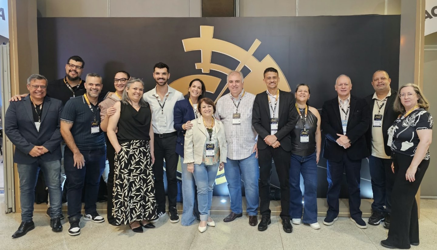 Equipe do CRQ-SP participa da Conferência Nacional dos Conselhos Profissionais, em Brasília